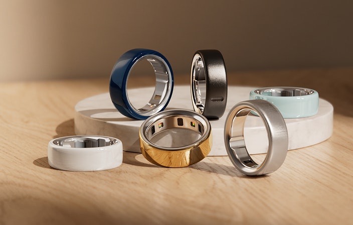 Gold finish Oura Ring 4 and Silver finish Oura Ring 4