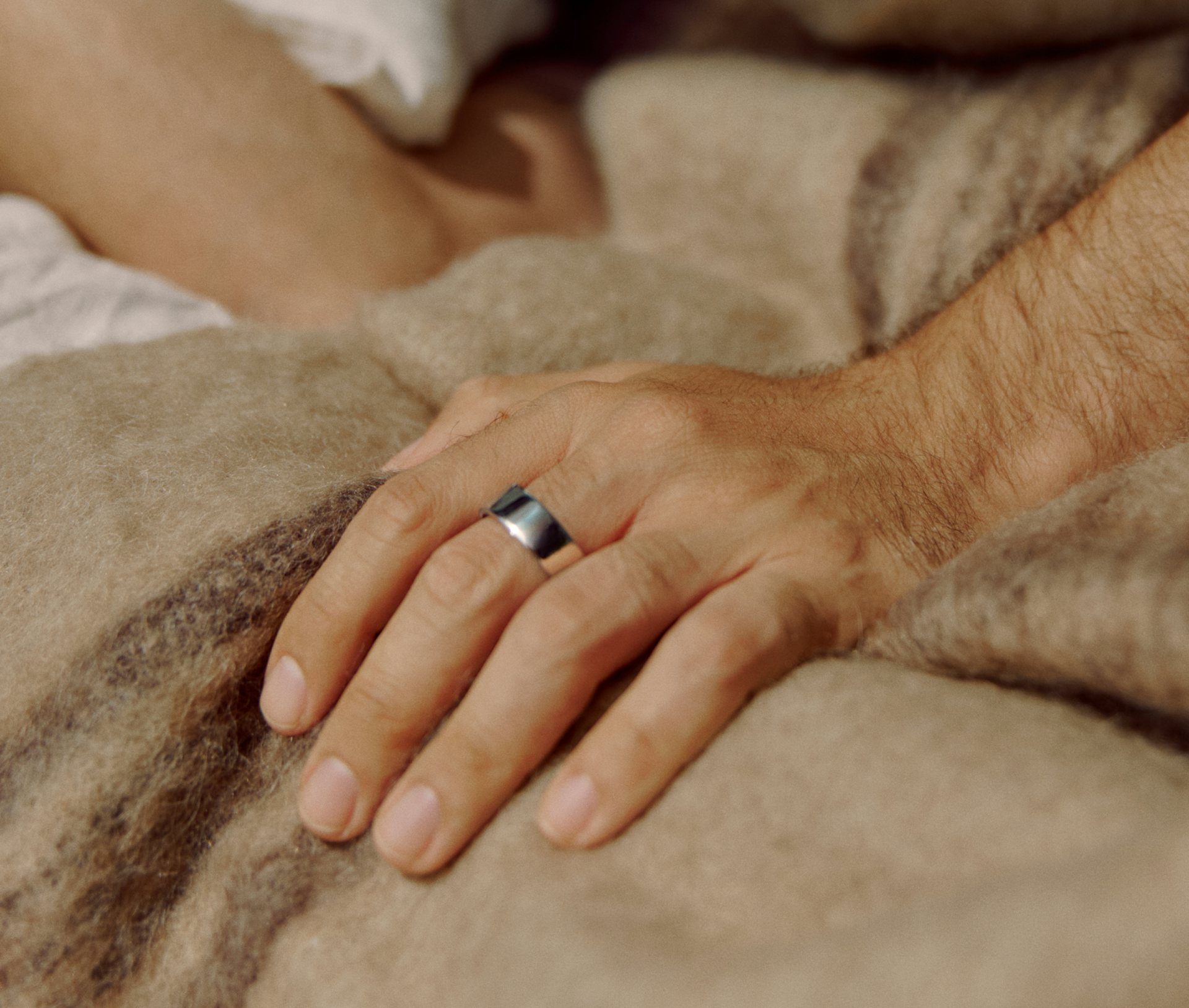 Shop Oura Ring 4: Silver